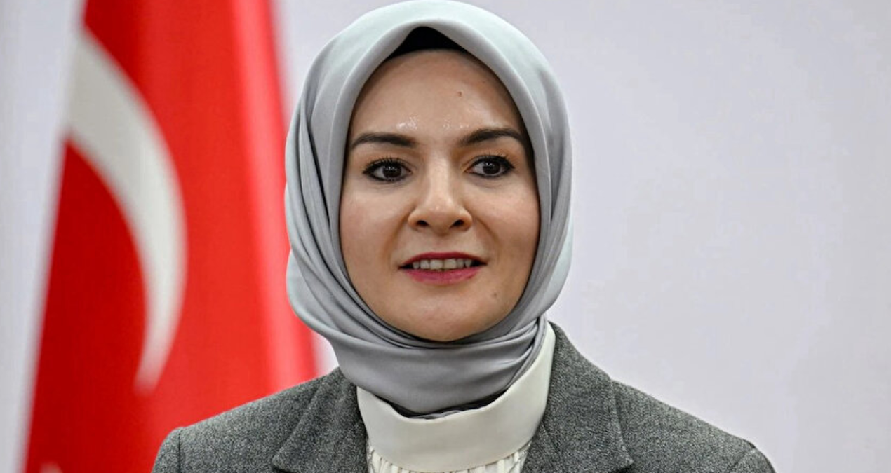 kabinenin evliya celebisi turkiyeyi unuttu dunya turuna cikti ScIKYDBK