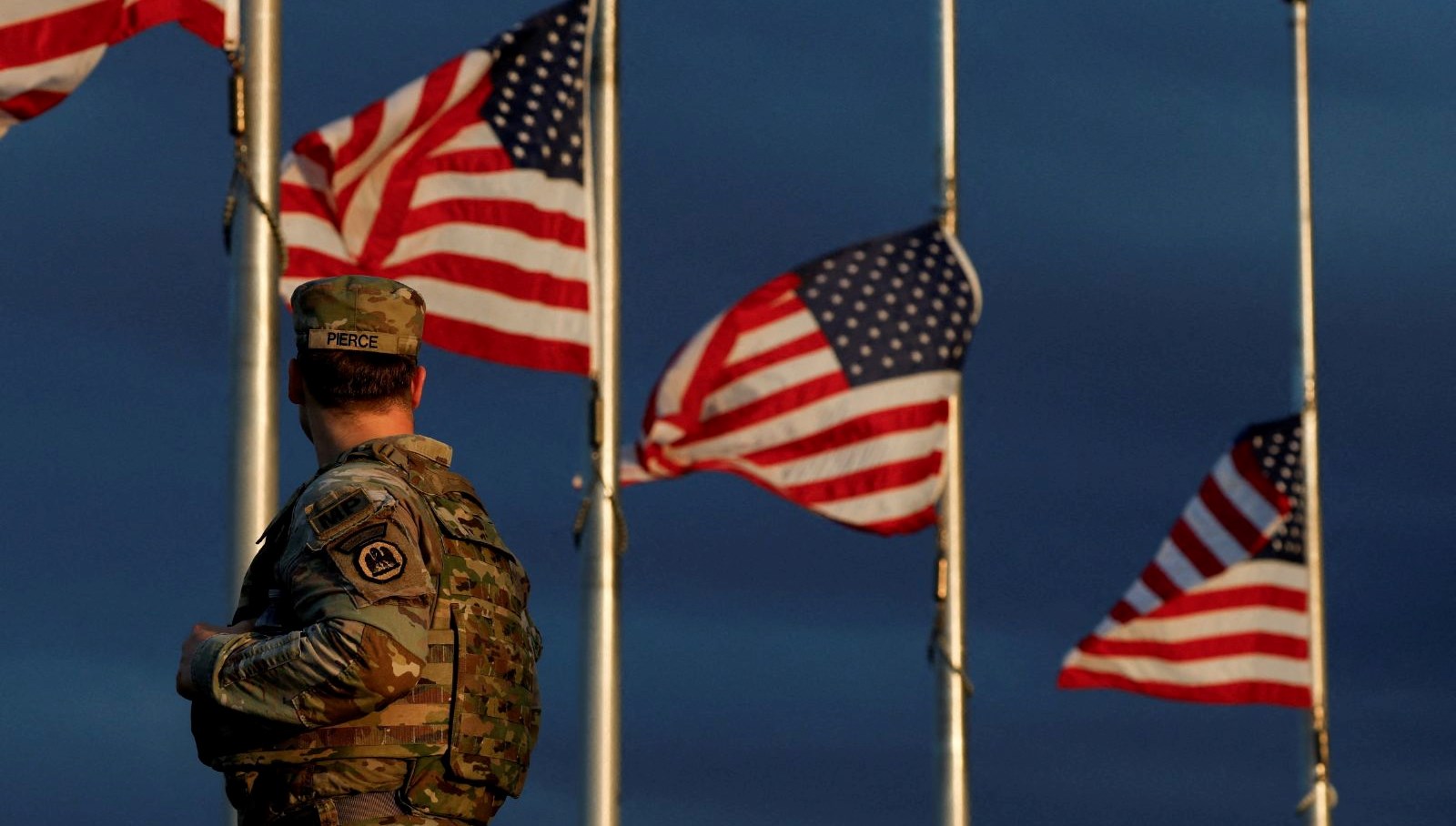 pentagon plani sizdi bin asker louisiana sokaklarina inecek MiBPG76F