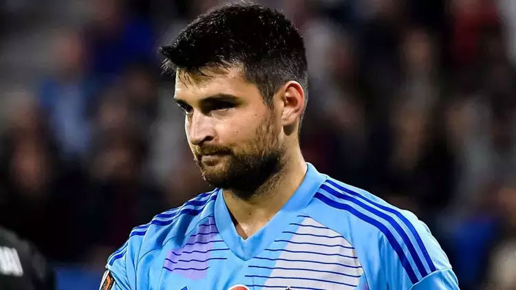 Al jazira kaleci ersin destanoglunun transferini acikladi rse3iVzY